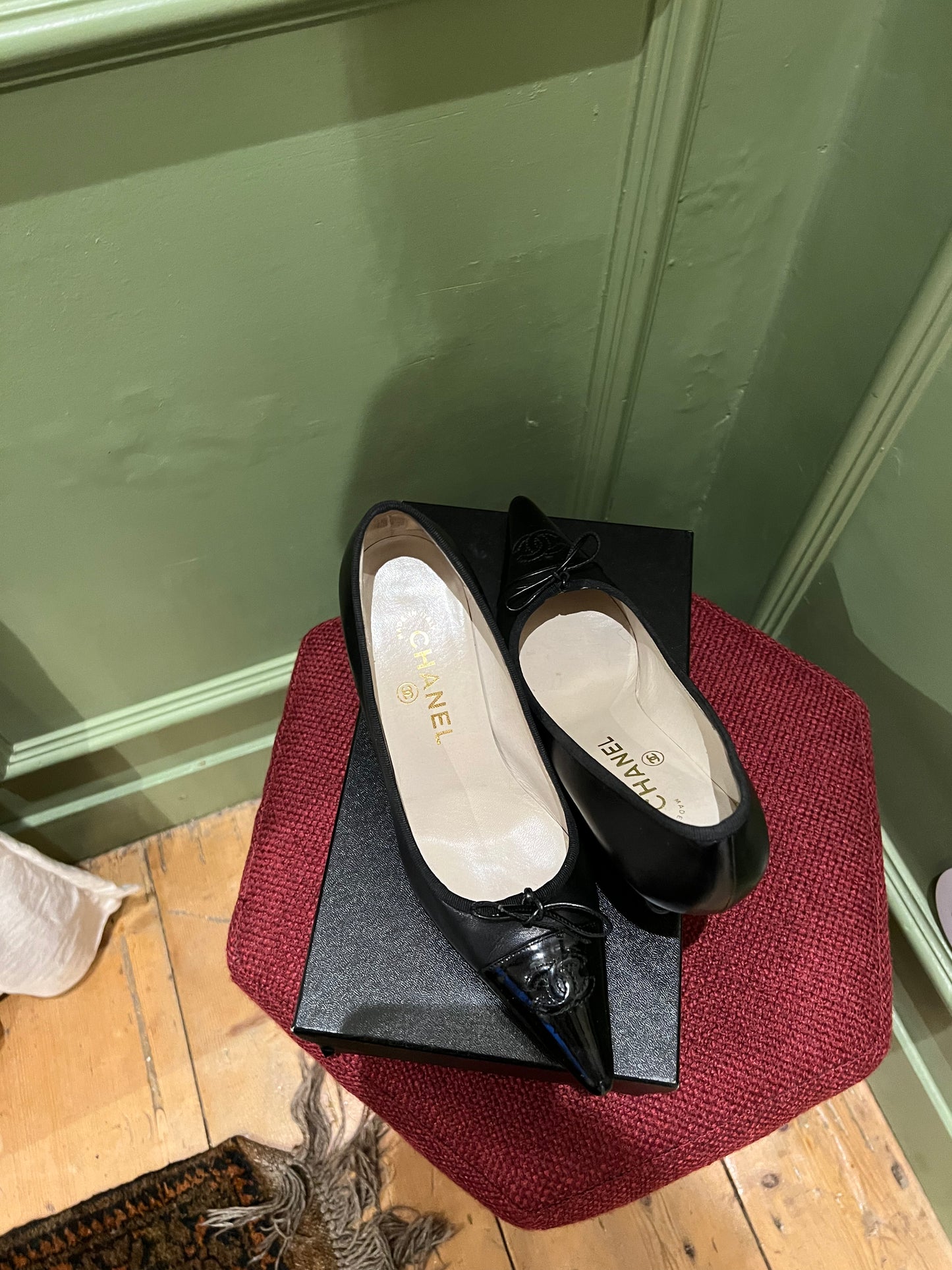 Vintage Chanel CC Black Heels