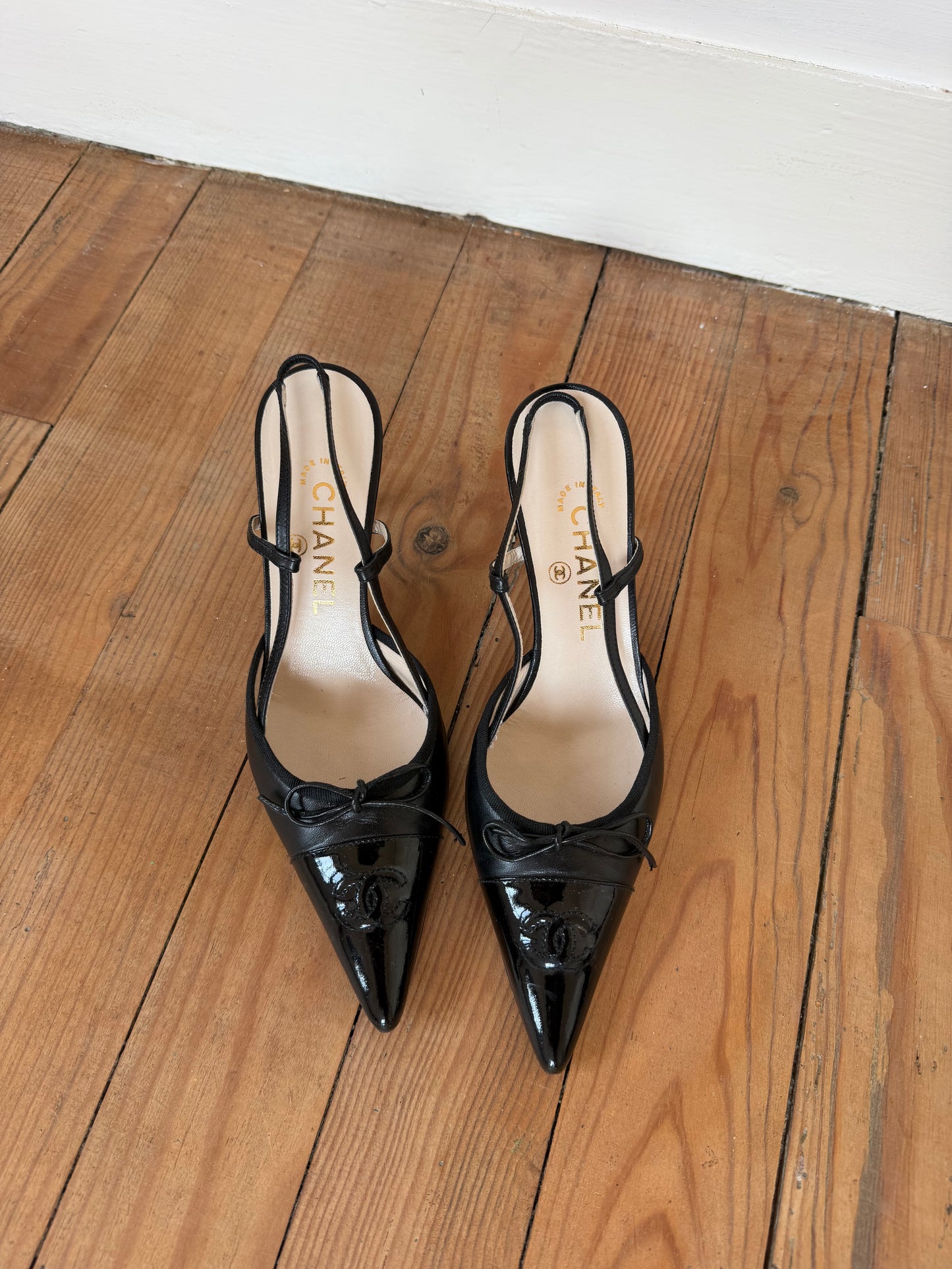 Vintage Chanel Black CC Bow Slingback Heels