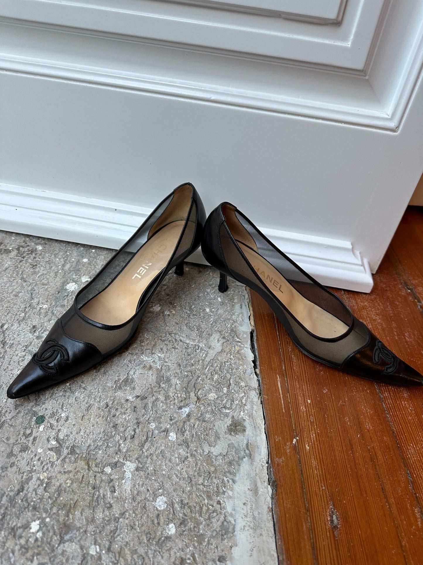 Chanel Vintage Black Mesh & Leather CC Pointed Toe Pumps