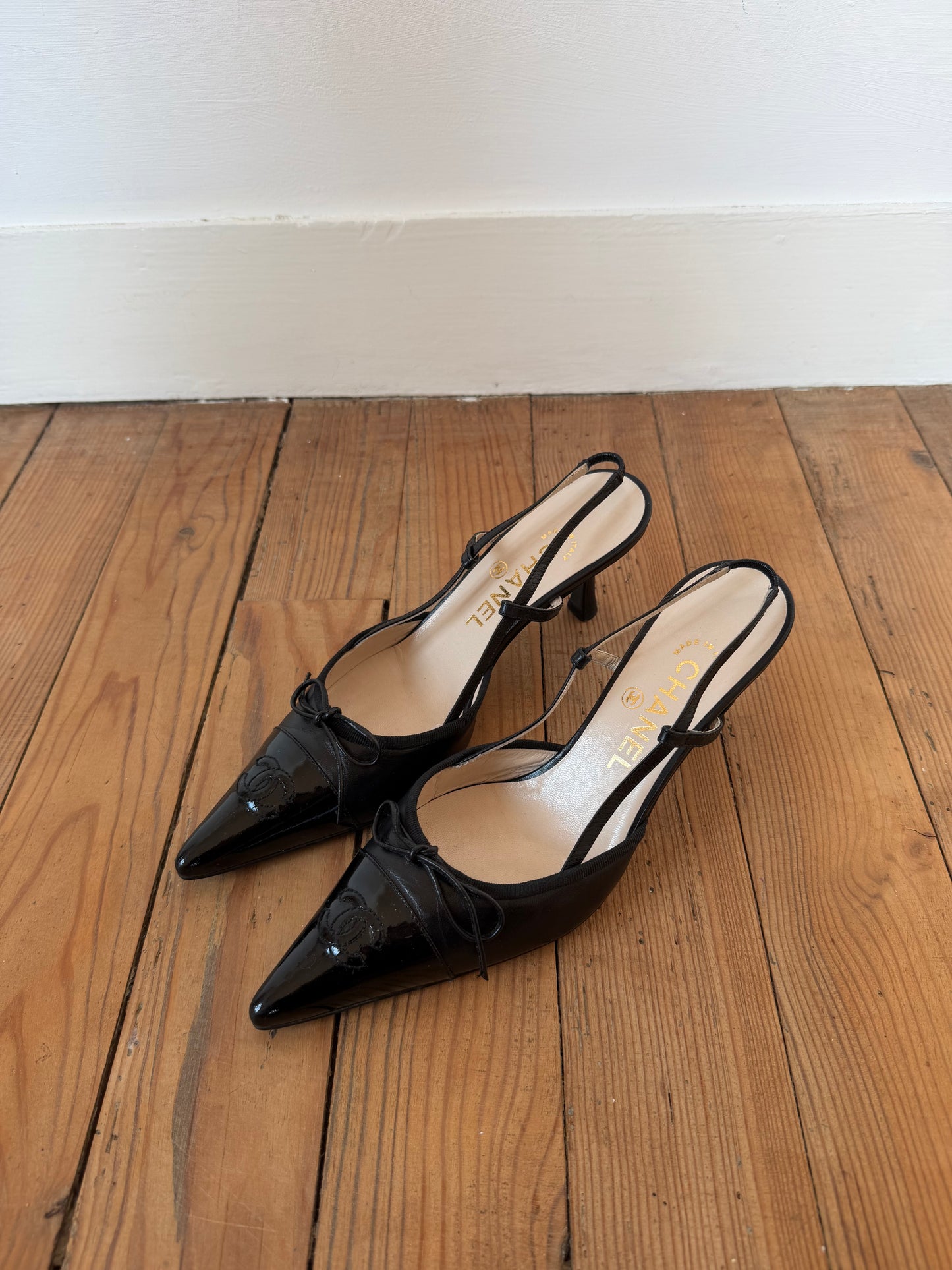 Vintage Chanel Black CC Bow Slingback Heels
