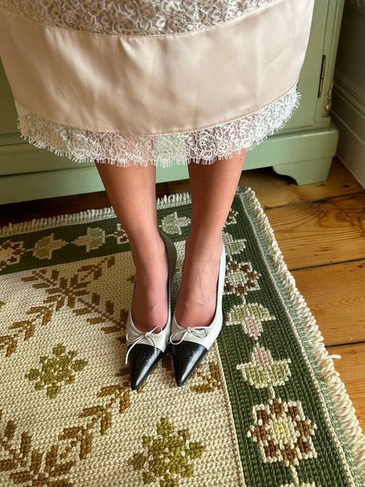 Vintage Chanel CC two-toned heels