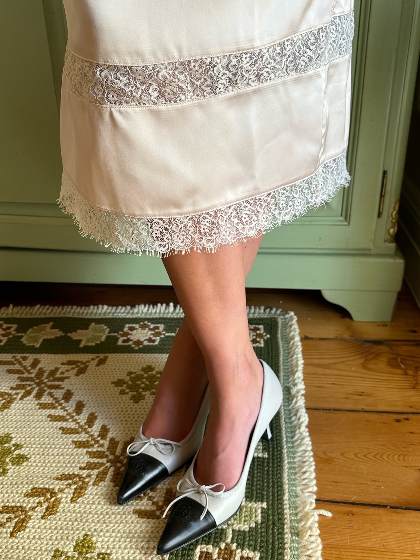 Vintage Chanel CC two-toned heels