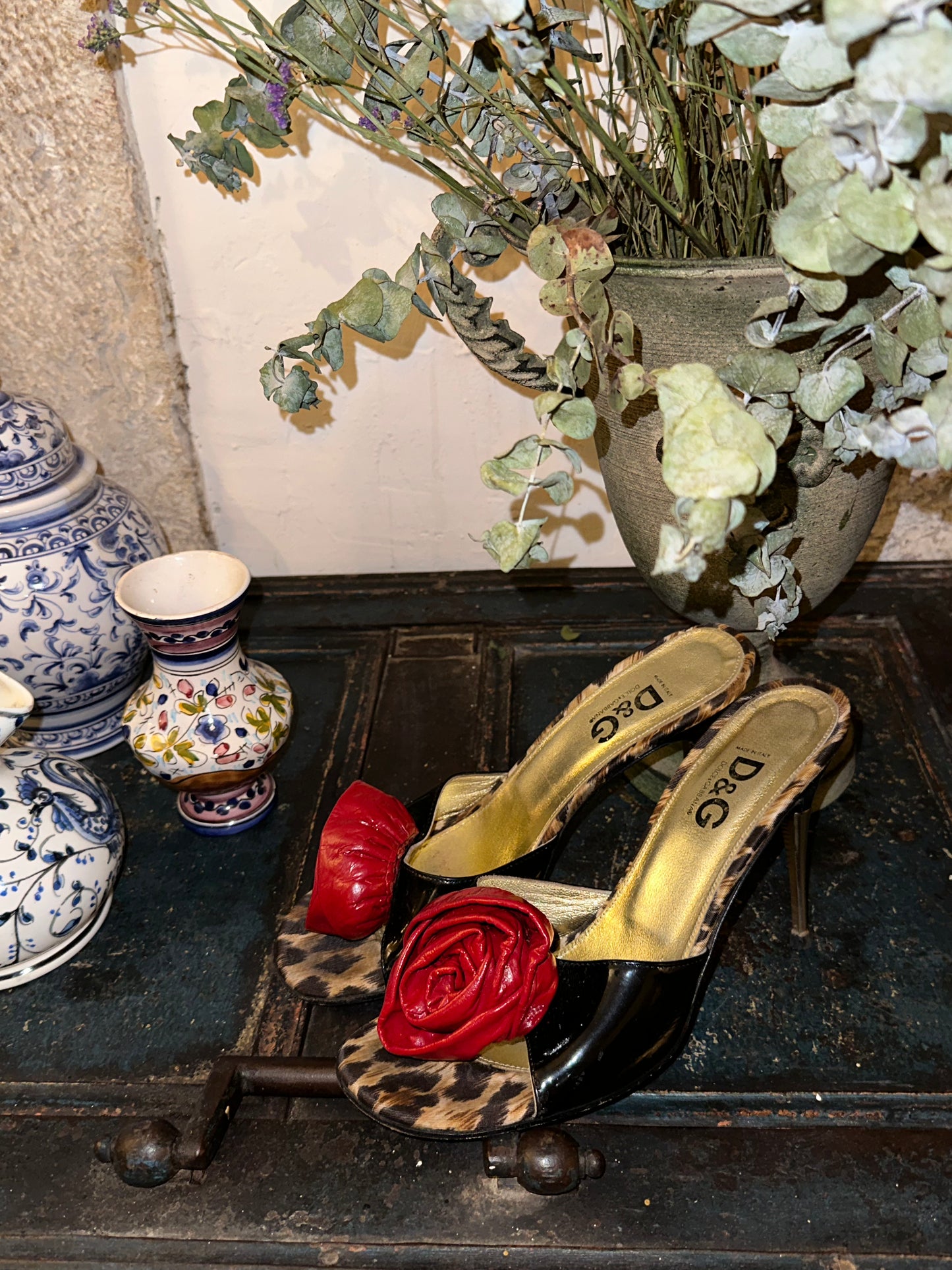 Dolce & Gabbana Rose Mules